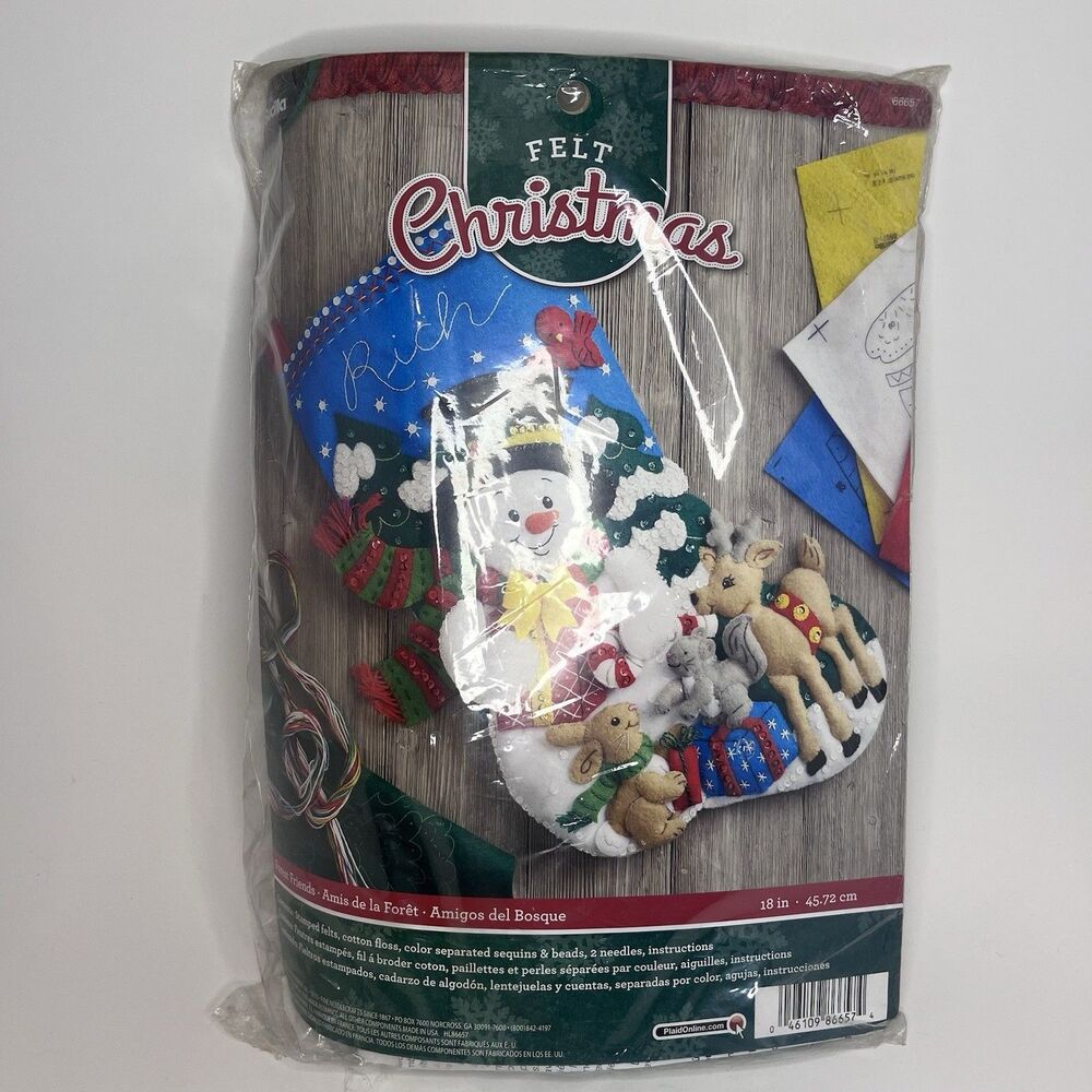 BUCILLA Felt Stocking Kit HOLIDAY TIME -  FOREST FRIENDS - 18" Diagonal
